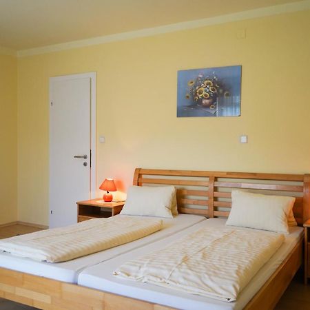 Ferienwohnungen Seeblick Millstatt Luaran gambar